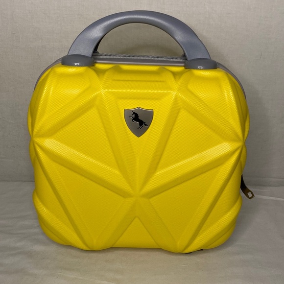 Amka Handbags - AMKA Cosmetic Case Yellow Carry-On 12 in, Travel, Suitcase, Luggage Pockets, EUC
